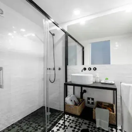 Formosa With Free Parking And Historic Charm! Apartment *