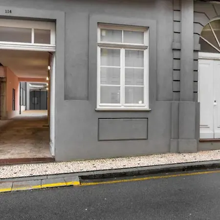 Formosa With Free Parking And Historic Charm! * Porto