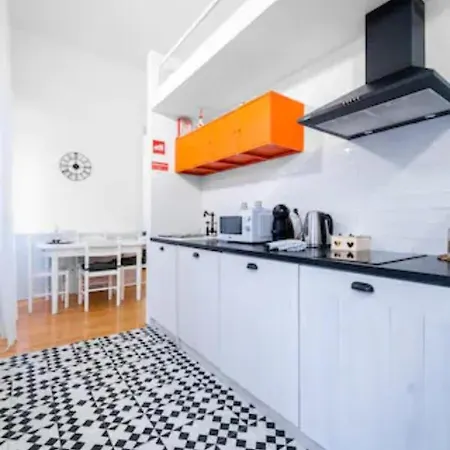 Daire Formosa With Free Parking And Historic Charm! *