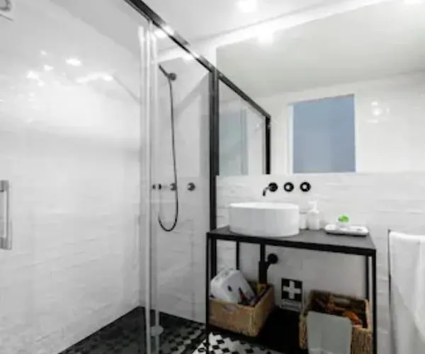 Formosa With Free Parking And Historic Charm! Appartement *