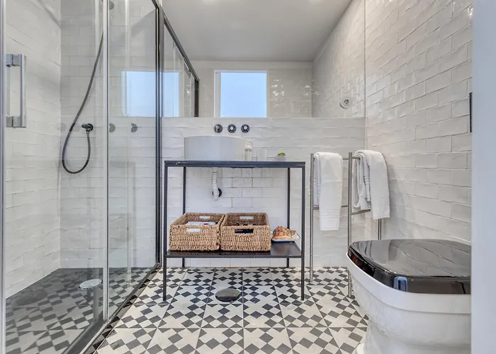 Formosa With Free Parking And Historic Charm! Appartement